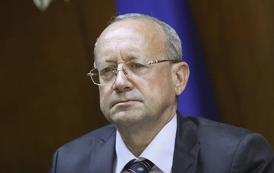 Очакваме ветото да падне до 3 месеца