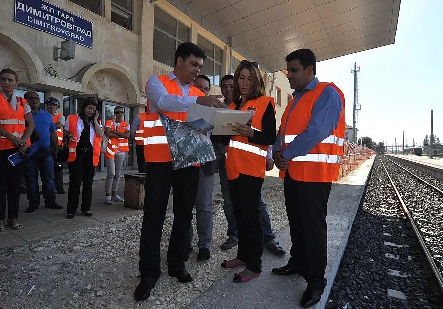 Ангелкова вади спец план за рисковите проекти следващата седмица