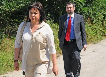 Корнелия Нинова ще води листата в Благоевград