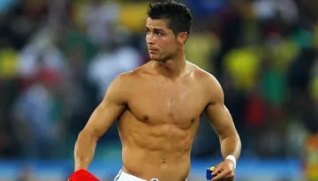 И Роналдо мина под "Ледената кофа" (ВИДЕО)