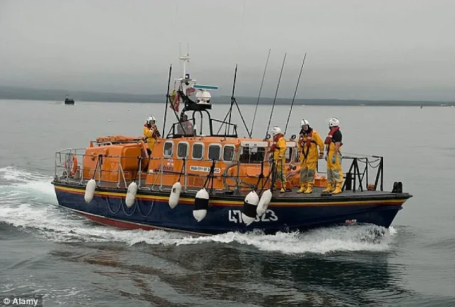 Зимата „заключи“ Ламанша