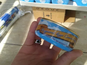 Продават въздух от Бургас в консерва