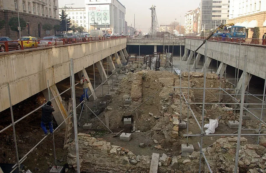 Културният министър свиква комисия за разкопките на Ларгото