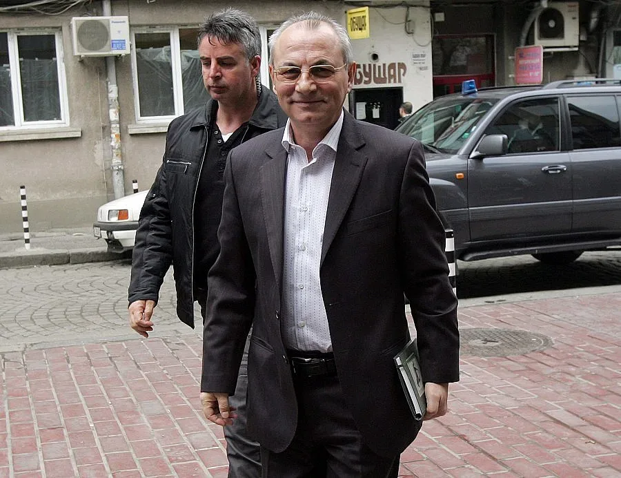 Номинираха Доган за депутат