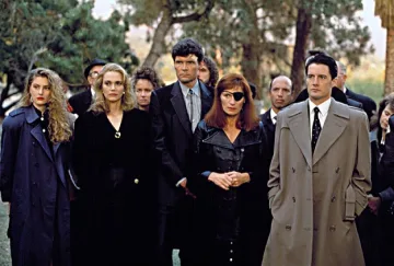 Кой уби Лора Палмър?