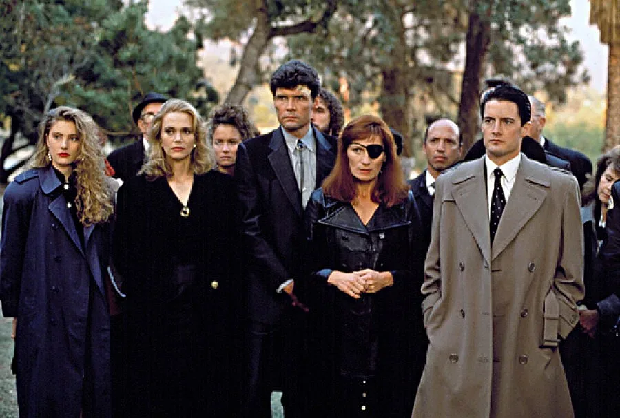 Кой уби Лора Палмър?