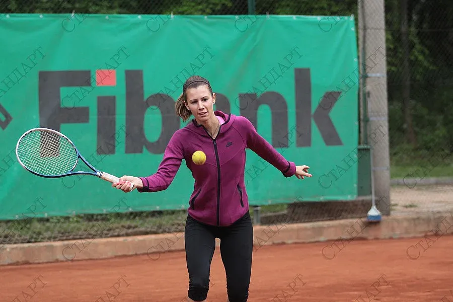 Още едно поражение за Пиронкова в турнирите на WTA