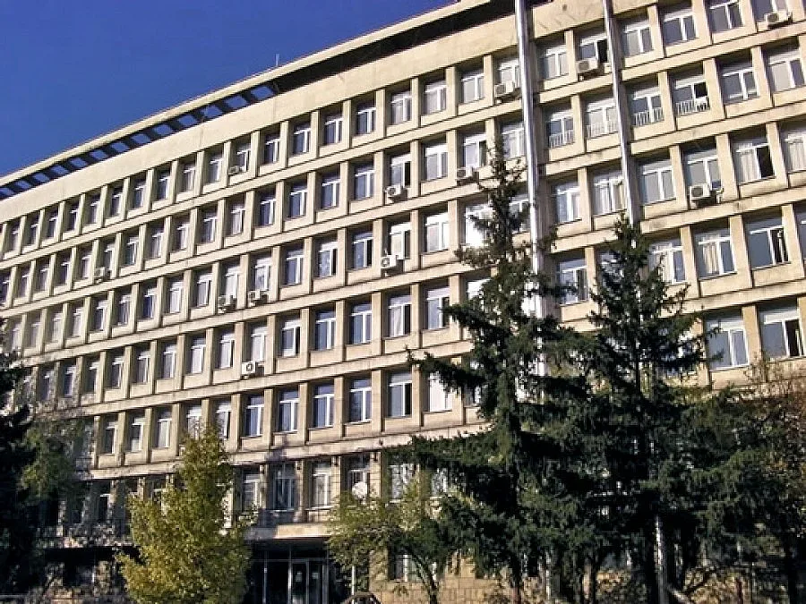 Лекари почетоха своя патрон с вой на сирени