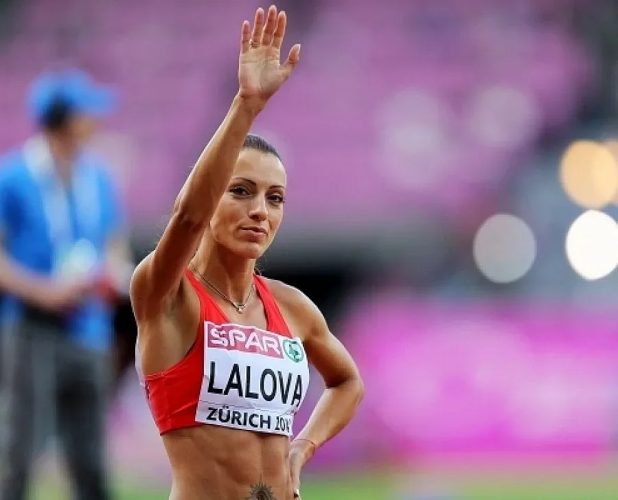 Ивет и Инна приключиха на полуфиналите на 200 м