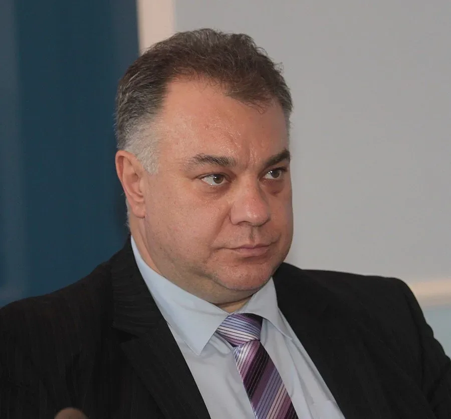 Д-р Ненков: Линейките не може повече да са таксита