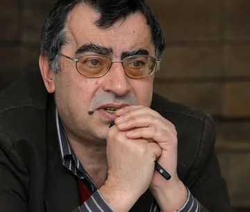 Бойко играе като Дьо Гол