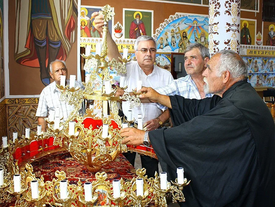 Община дари църква за храмовия празник