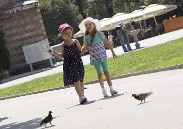 112 припаднаха и вдигнаха кръвно