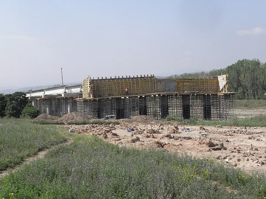 Развалят договора за магистрала "Струма"