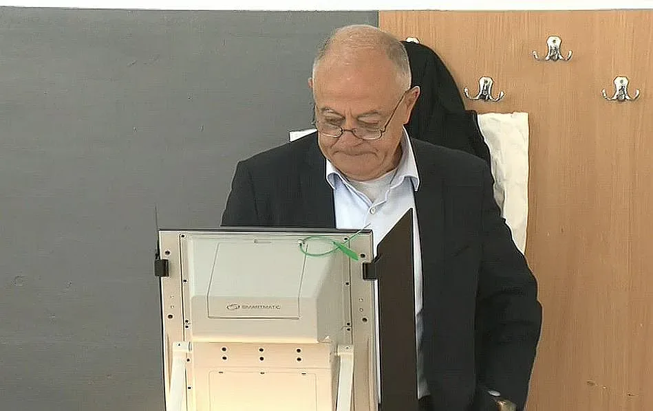 Атанасов видя шанс за съставяне на кабинет