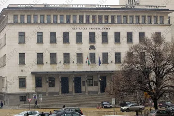 Протестиращи искат оставката на Искров