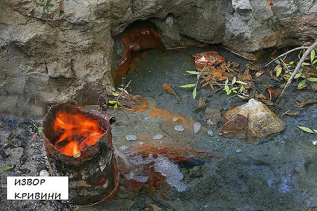 Лековит извор изумява туристите. Няма такова чудо в България