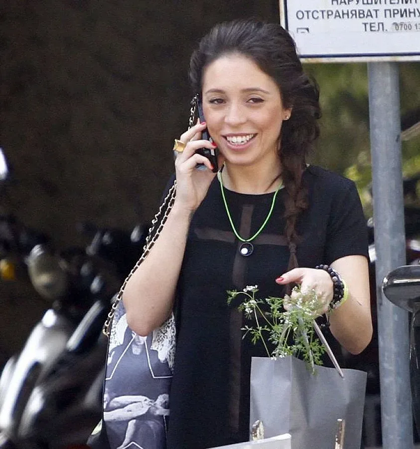 Мика тв водеща в Маями