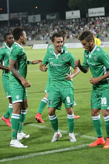 УЕФА прецака шампиона ни