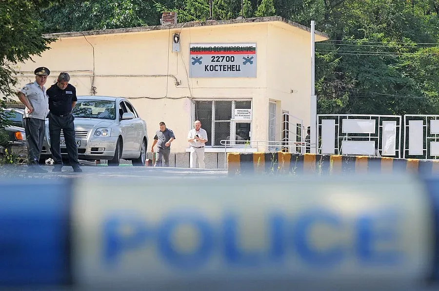 Четирима в Окръжна след взрива в Костенец