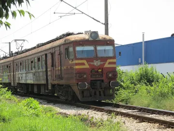 Запали се бързият влак София-Бургас