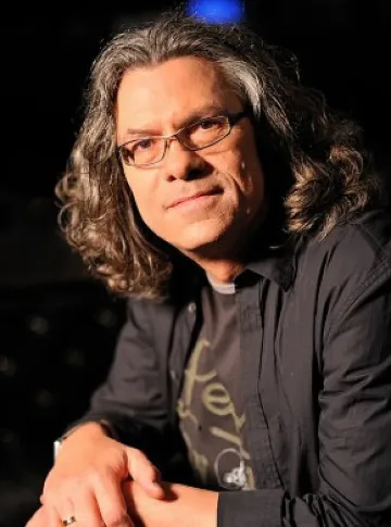 Лечев оценява красавици в Ню Йорк