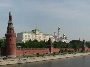 Полша мисли да отреже  контактите с Москва