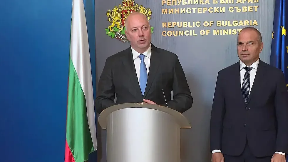Желязков каза цялата истина за самолета на Урсула, скастри ПП-ДБ