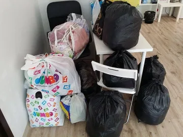 Събраха над 20 чувала с дрехи и храни за пострадалите от Мизия