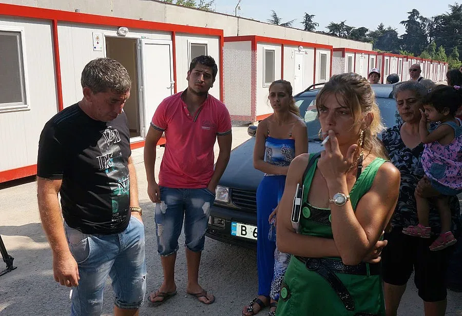 Хора от Аспарухово отказват фургоните 