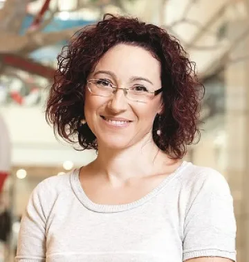 Иванка Шалапатова се върна начело на фондация „За Нашите Деца"