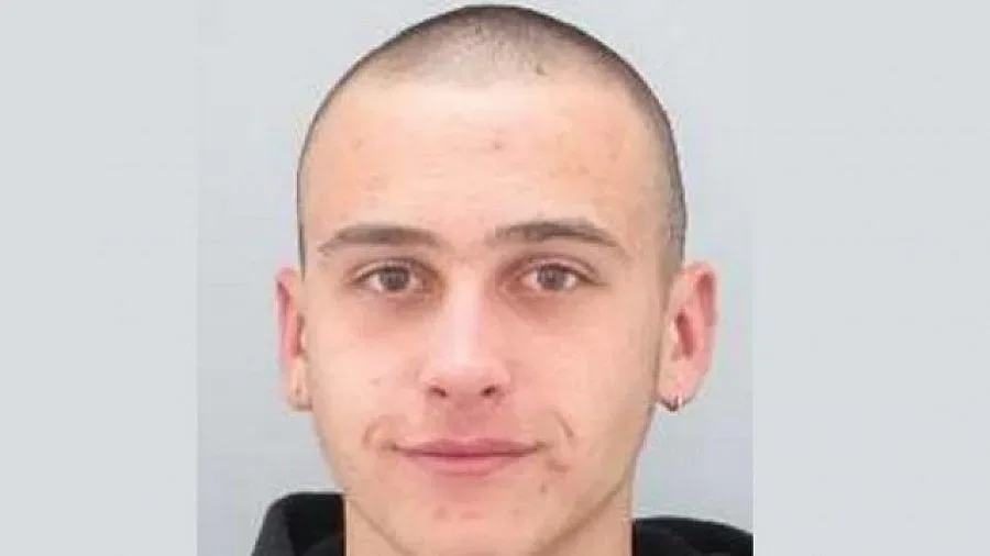 Издирват 19-годишно момче от столицата