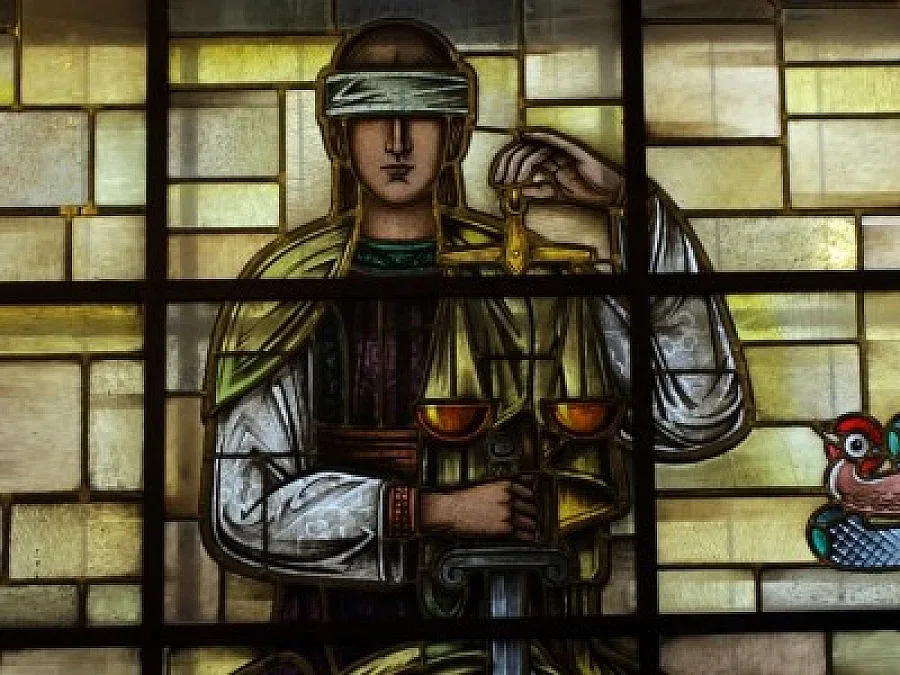 Повдигнаха обвинения срещу заместник-кмета на Плевен