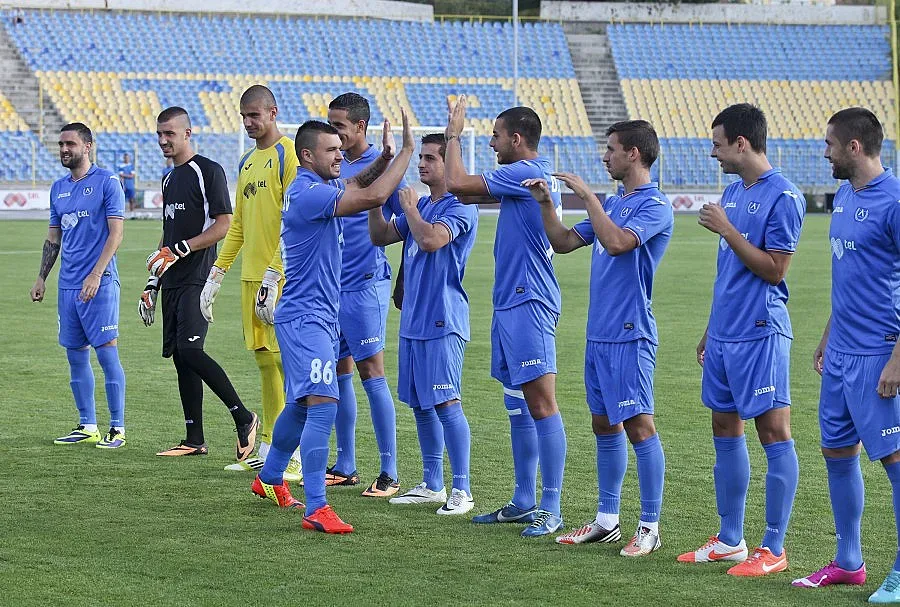 Божинов стиска зъби за дебюта на Гонзо