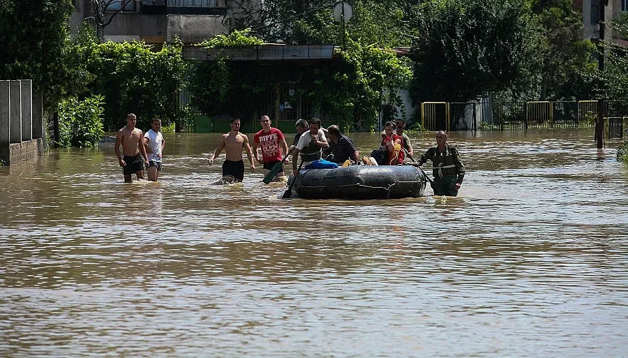 Спасяват с 300 000 лв. първия звънец в Мизия