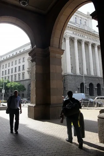 Президентът утвърди правилата за членове на ЦИК 