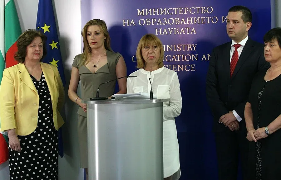 МОН отпуска 300 000 лв. за училища в Мизия