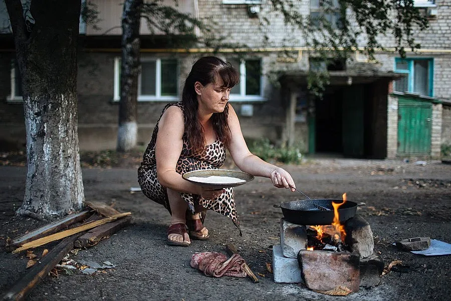 Украйна пести газ, въвежда санкции срещу Русия (ОБЗОР)
