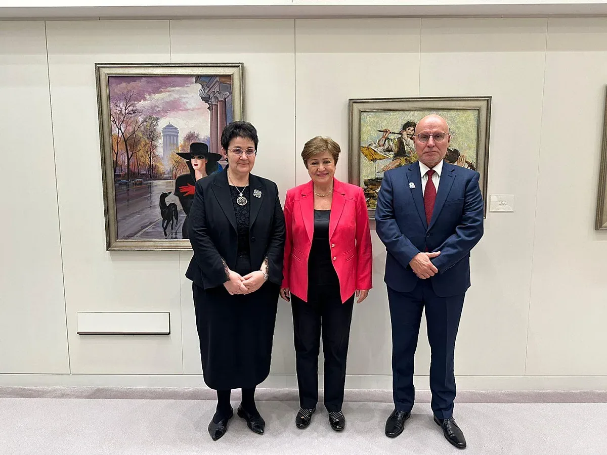 Финансовият министър с ключови новини за еврото. Идват от Вашингтон