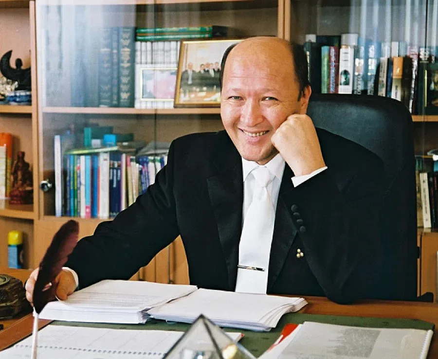 Норбеков учи как се става милионер