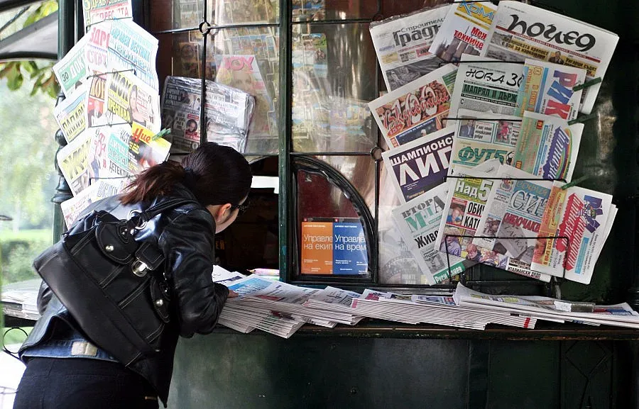 ГАРБ се гаври със "Стандарт"