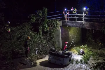 Река отнесе фестивал в Италия