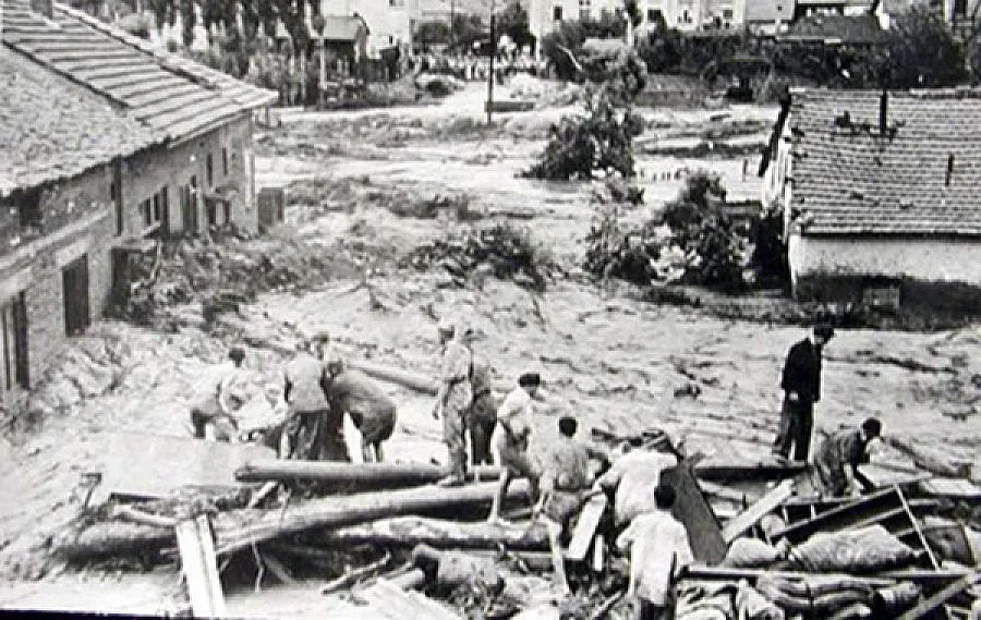 Покрай Мизия в Благоевград си спомниха ужаса от '54-а