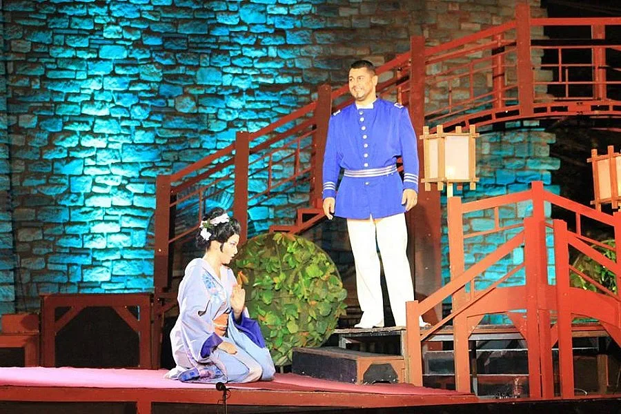 Сълзи на Царевец заради "Мадам Бътърфлай"