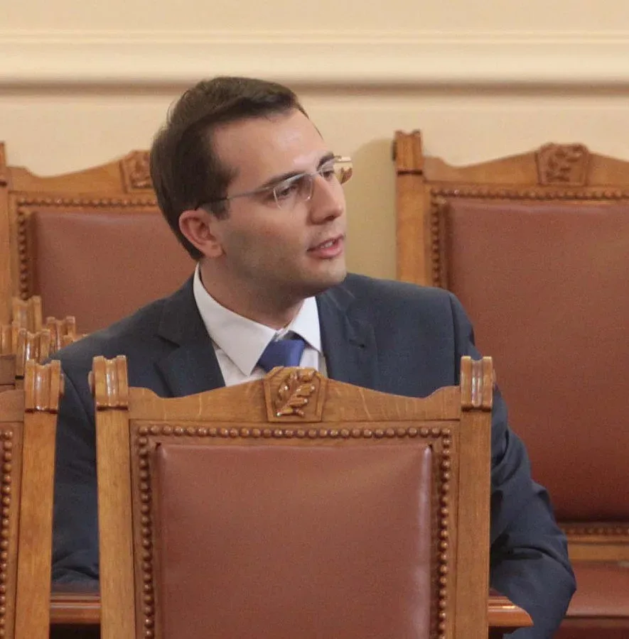 МОСВ: Причината не е прелял язовир, а дъждът