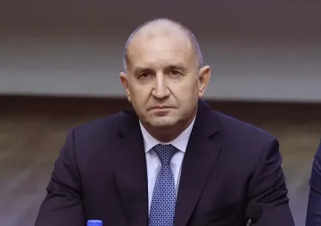 НС попари Радев за държавните имоти