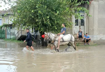 Потоп в Бяла Слатина (ОБЗОР)