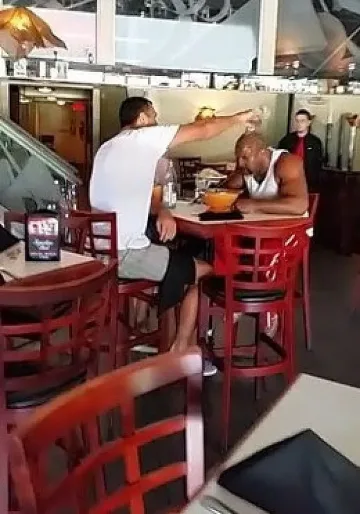 Бригс контузи Кличко в ресторант