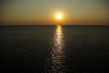 Жега в неделя