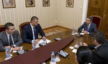 Служебното правителство - с проевропейски и надпартийни експерти